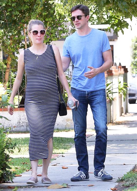 Topher Grace Expecting First Child With Wife Ashley Hinshaw: Report