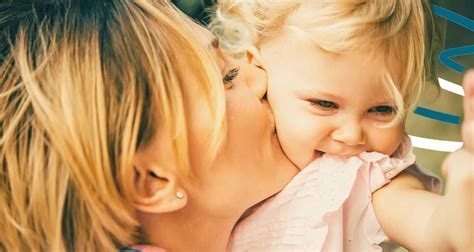 😱 Speech on mothers love. Long and Short Essay on Mother’s Love in ...