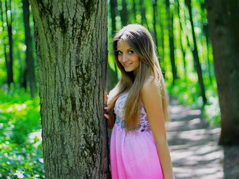 Download wallpaper summer, girl, the sun, nature, girl, summer, forest