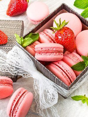 Рецепт клубничных макарон с фото пошагово на Вкусном Блоге | Рецепты ...