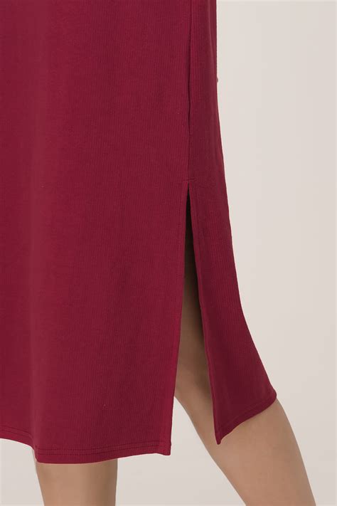 Fayth • Manhattan Slit Ribbed Midi Dress