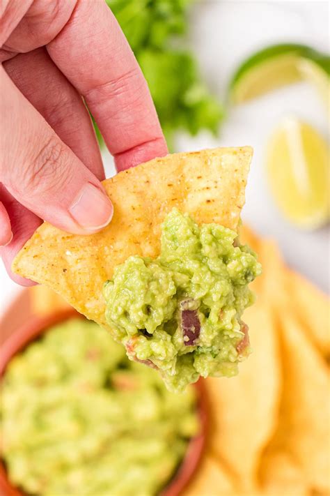 Guacamole Recipe With Pico de Gallo - TidyMom®