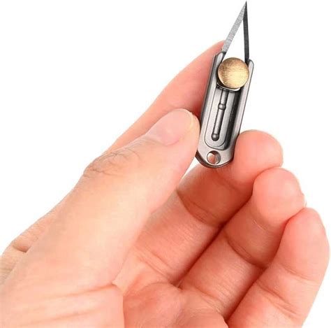 super tiny edc pocket tools  gadgeteer