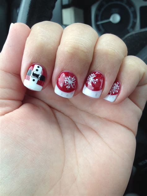 Christmas nails | Christmas gel nails, Christmas nails, Holiday nails