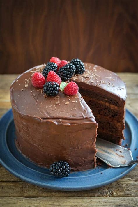 Bolo Fofo E Humido De Chocolate - 33 receitas de Bolo de Chocolate húmido e fofinho