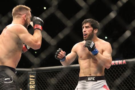 Brad Riddell def. Magomed Mustafaev at UFC on ESPN+ 26: Best photos ...