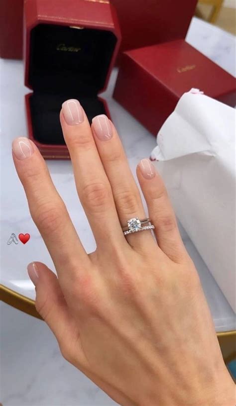 Pin by moon♥️🏹 on Inspiration 🧡 | Cute engagement rings, Wedding rings ...