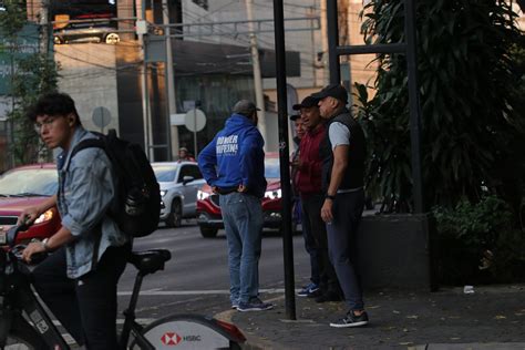 Así operan franeleros en calles ¡controlados por la SSC!