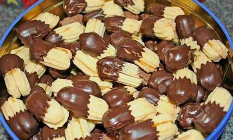 The simplest cookie-press cookies – a tradition that smells like home ...