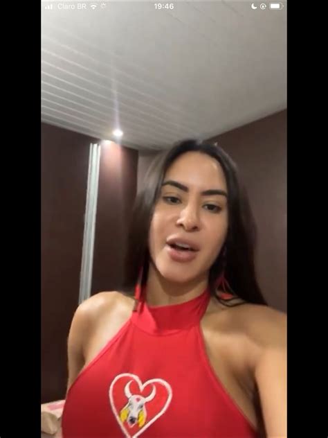 Foto: Ex-'BBB 24' Isabelle Nogueira, cunhã-poranga do Boi Garantido