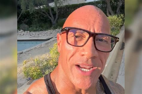 Dwayne Johnson Addresses Backlash on Maui Fundraiser and Breaks His Silence - The Story Junction