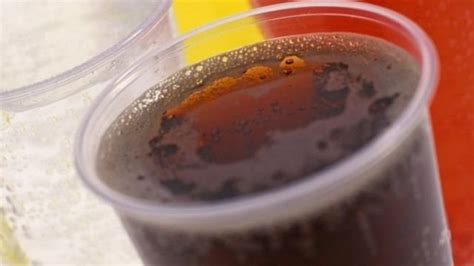 Ученые: диетическая газировка увеличивает риск инсульта - BBC News ...