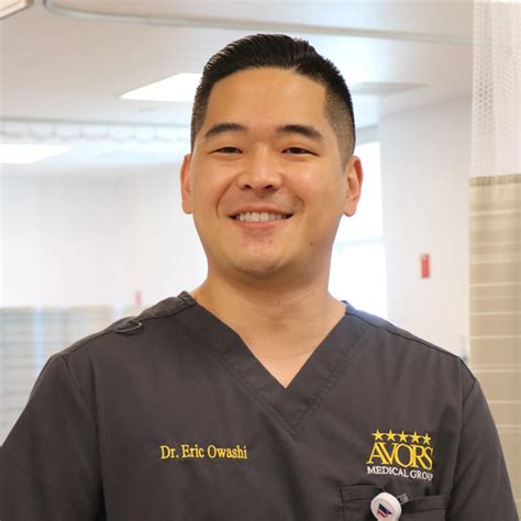 Best Orthopedic Surgeons Near Me in Santa Clarita, CA | WebMD