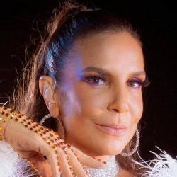 Famosos Com A Letra I - Artistas que comienzan con la letra I - LETRAS.COM
