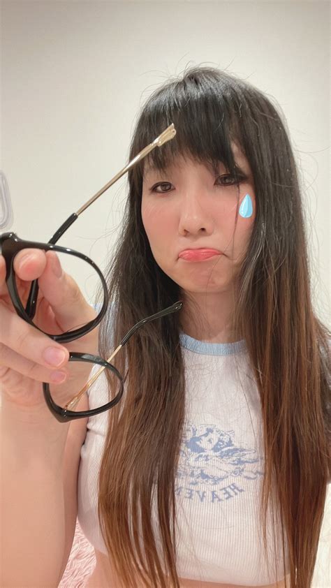 itseunchae on Twitter: I accidentally sat on my glasses. they are