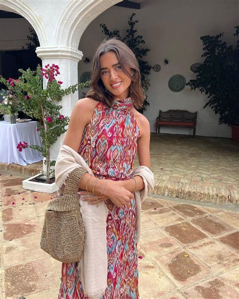 Los mejores vestidos boho chic para fiestas: tendencia y estilo