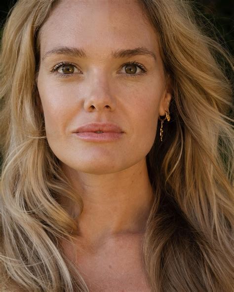 Reisha - Have you ever looked directly back into your reflection and