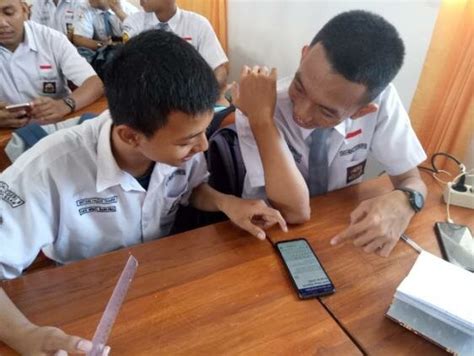 Practice to look for facts at SMAN 9 | Download Scientific Diagram
