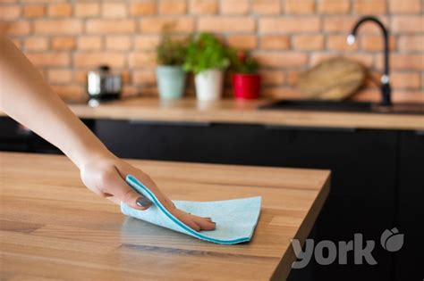 Салфетка хозяйственная перфорированная 3 шт. | YORK