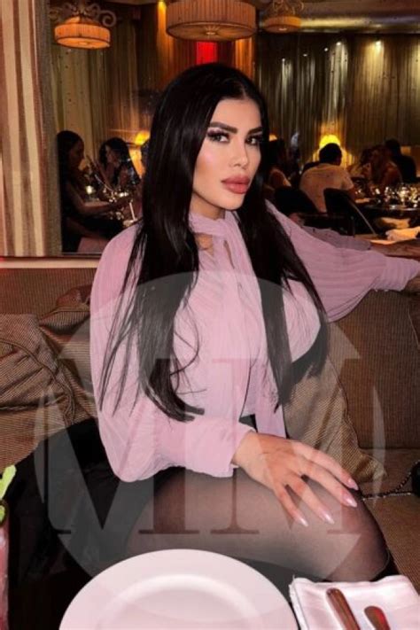 Portia Mexican Escort In Dubai | Gallery | Movida Models