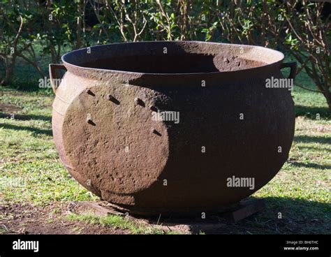 Large cast iron pot Stock Photo - Alamy