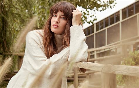 Women's, men's, children's clothing and add-ons | Piazza Italia