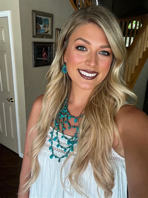 Like mother like daughter