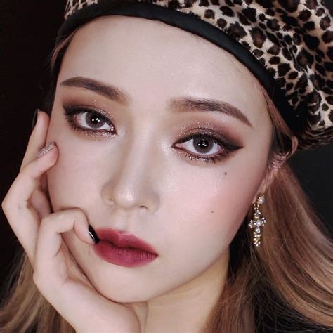 Top 10+ kiểu trang điểm đậm đẹp nhất cho nàng thêm ấn tượng