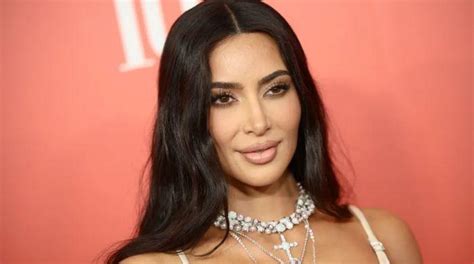 Kim Kardashian outshines in bold 'Albino Alligator' look for spooky season