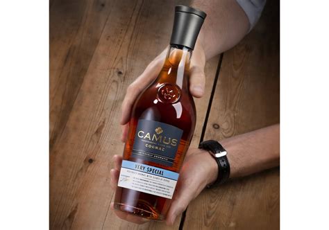 Camus VS Intensely Aromatic Cognac - Buy Online on Cognac-Expert.com