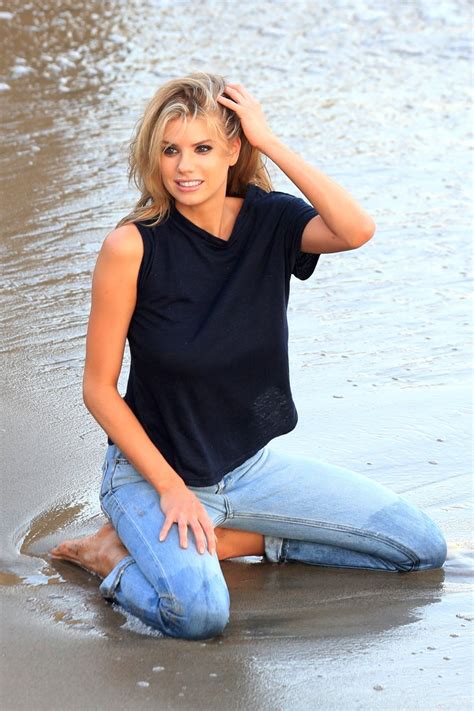 Charlotte Mckinney Sexy Boobs | Hot Celebs Home