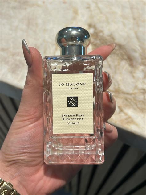Parfumerie Douglas Nederland (@douglasnederland) • Threads, Say more
