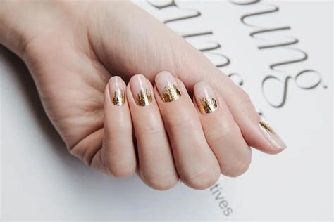 Ombre Nail Designs: 16 Of The Prettiest Designs | Buzby and Blue