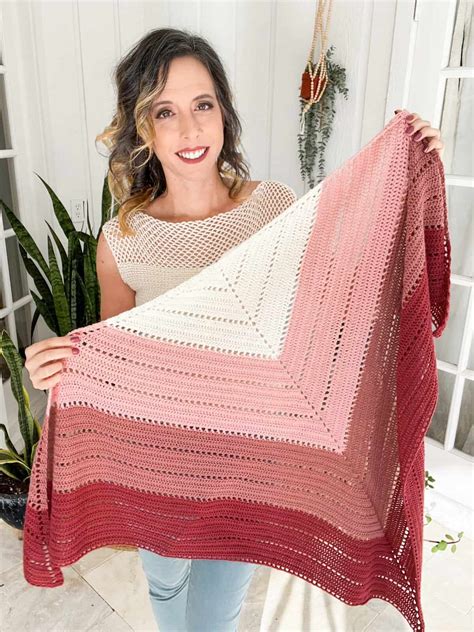 Double Crochet Triangle Shawl Pattern
