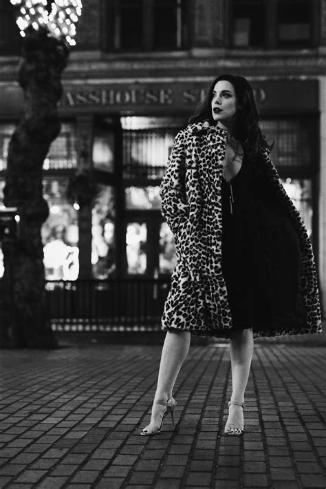 Nicole Vaunt on Behance