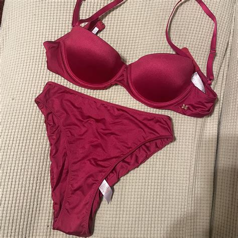 Savage fenty lingerie set brand new unworn. Bra size... - Depop