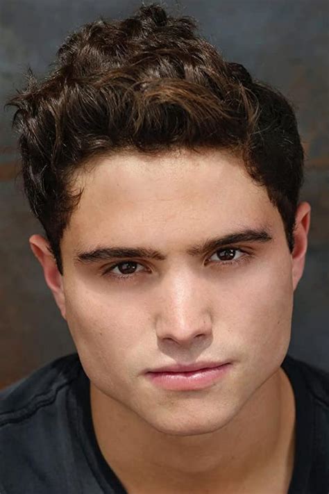 Tomas Ruiz - FilmAffinity