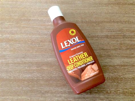 best leather conditioner for cars 1