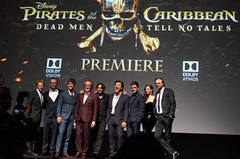 Pirates Caribbean Premiere 2017- Cast on stage - 5 Minutes for Mom