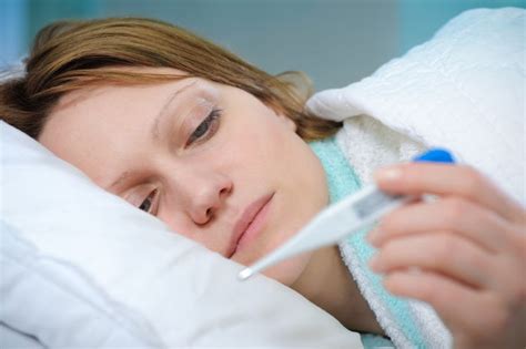 Febre Do Nada O Que Pode Ser - Febre noturna (só à noite): principais causas e o que fazer - Tua Saúde