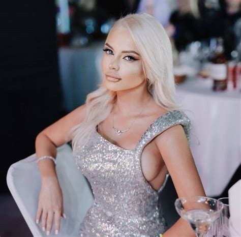 Милана Тюльпанова — основательница event-агентства «Звезды детям ...