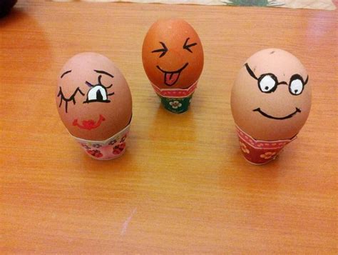 Шарени яйца - усмихнати личица | Eggs, Food, Breakfast