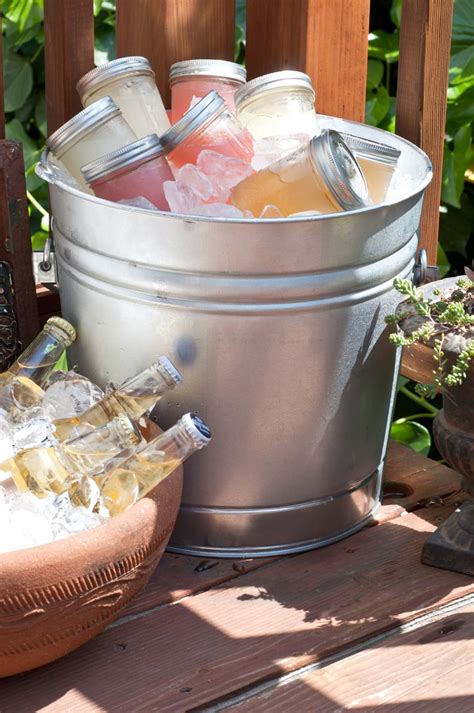 pretty ways  serve drinks ps food