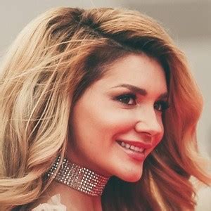 Миша Романова (Misha Romanova) – биография, личная жизнь, интересные ...