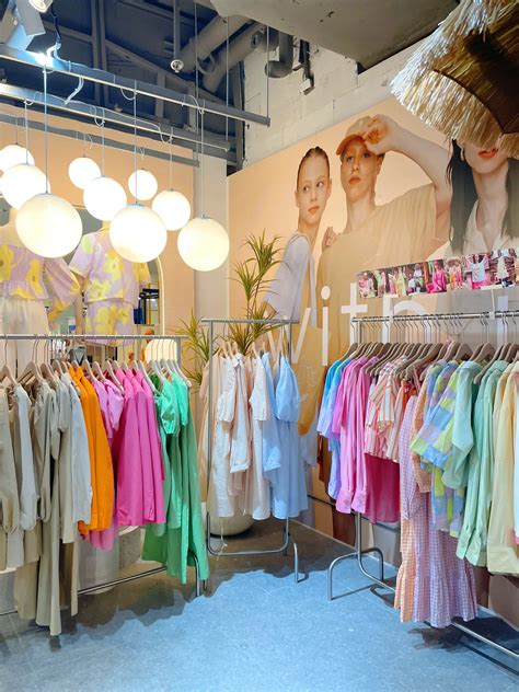 Is This The Secret To Affordable Shopping? Top 10 Sites Replacing Montgomery Ward. Image 8