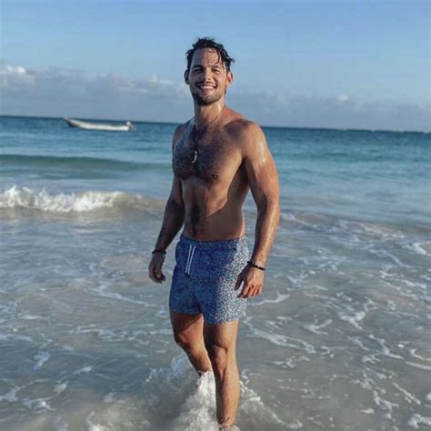 Emmanuel Palomares extraña a su familia