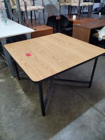 choice office furniture  table