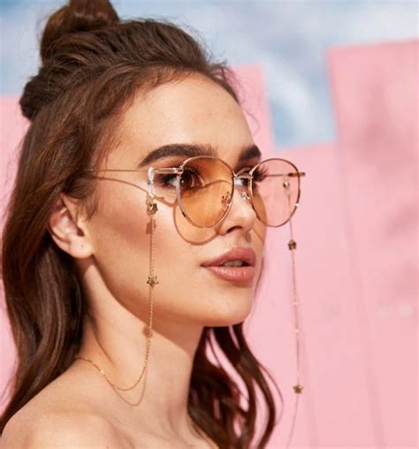Цепочка для очков – это красиво и стильно | Glasses chain, Glasses ...