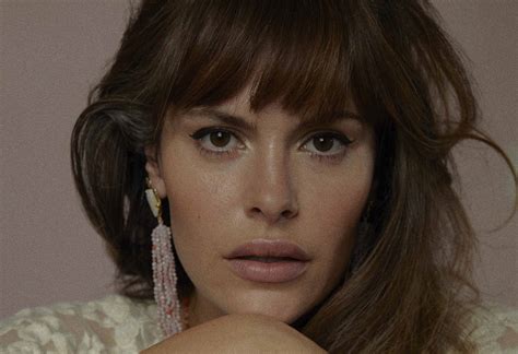 Rebecca Wild's Instagram, Twitter & Facebook on IDCrawl