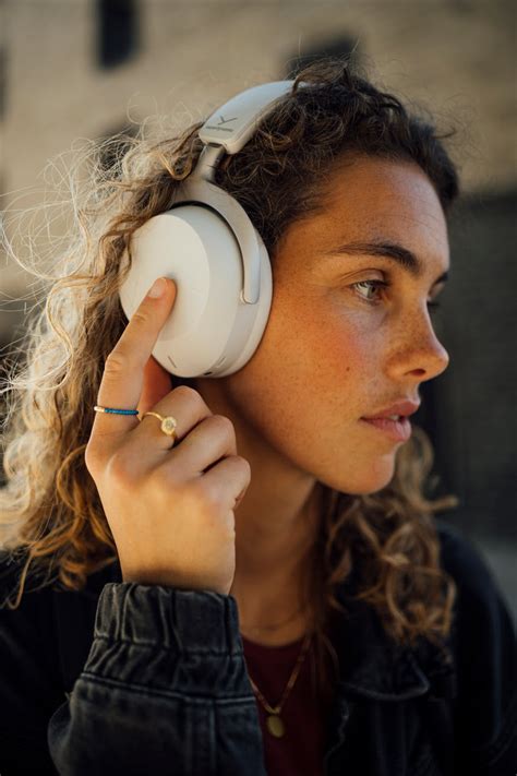 beyerdynamic Australia | Headphones, Microphones, Headsets